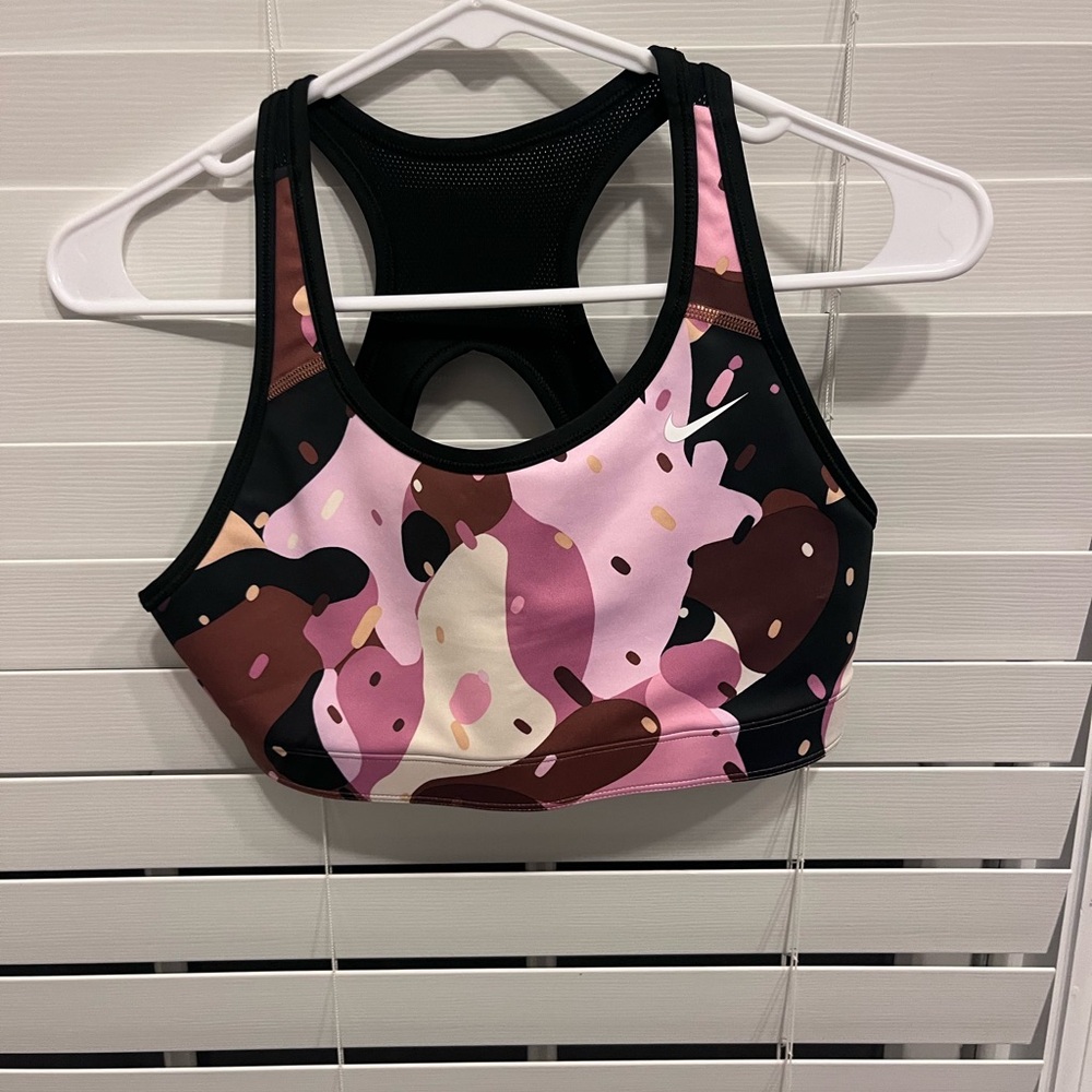 Nike Girls Pink and Black Camouflage Sports Bra size XL girls